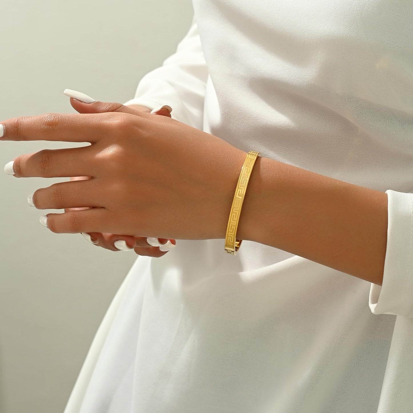 Gold bracelet for Women 18K Gold Plated Bamboo Watch Band Star Labyrinth Bangle Bracelets Dainty Stainless Steel Jewelry Gifts