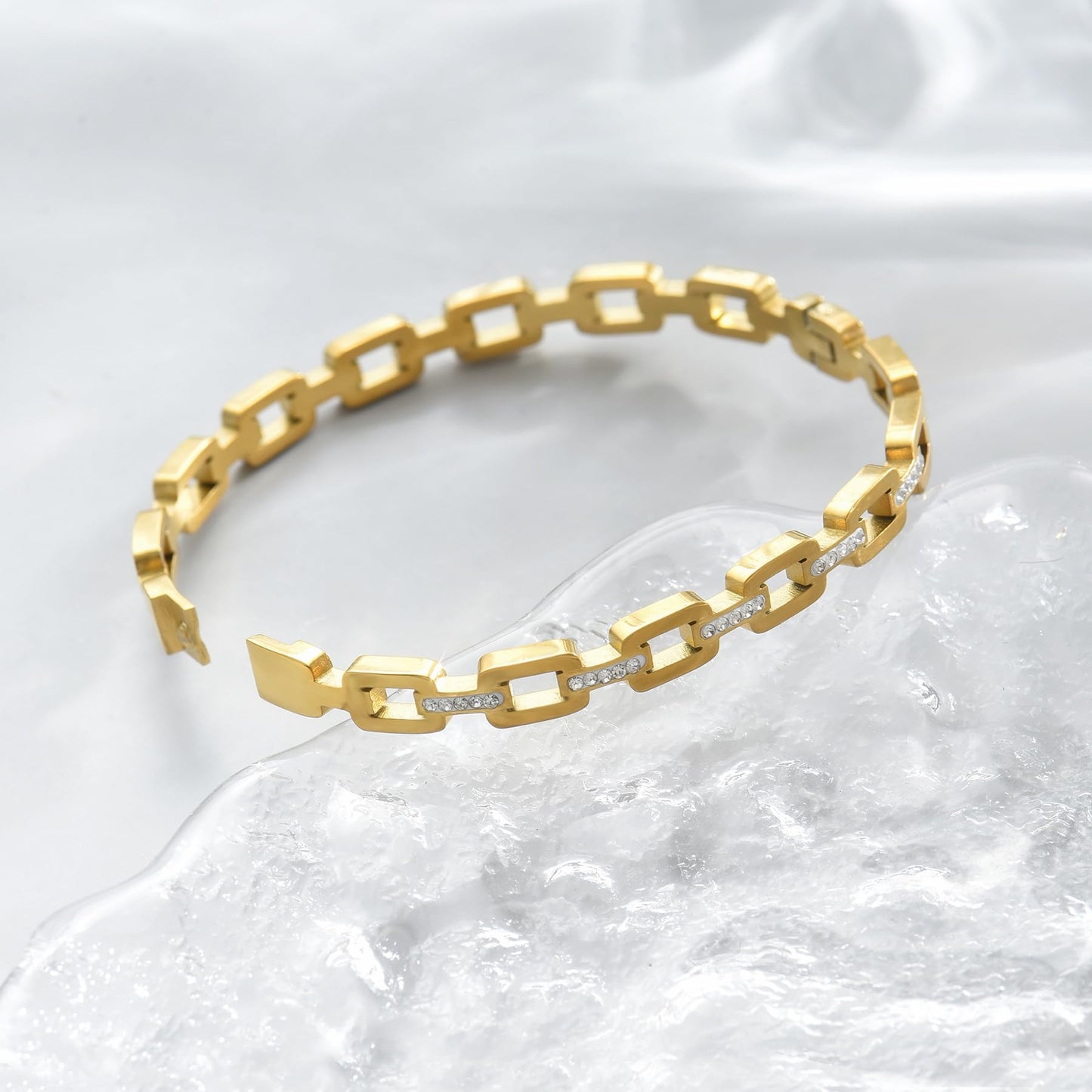 Gold bracelet for Women 18K Gold Plated Bamboo Watch Band Star Labyrinth Bangle Bracelets Dainty Stainless Steel Jewelry Gifts